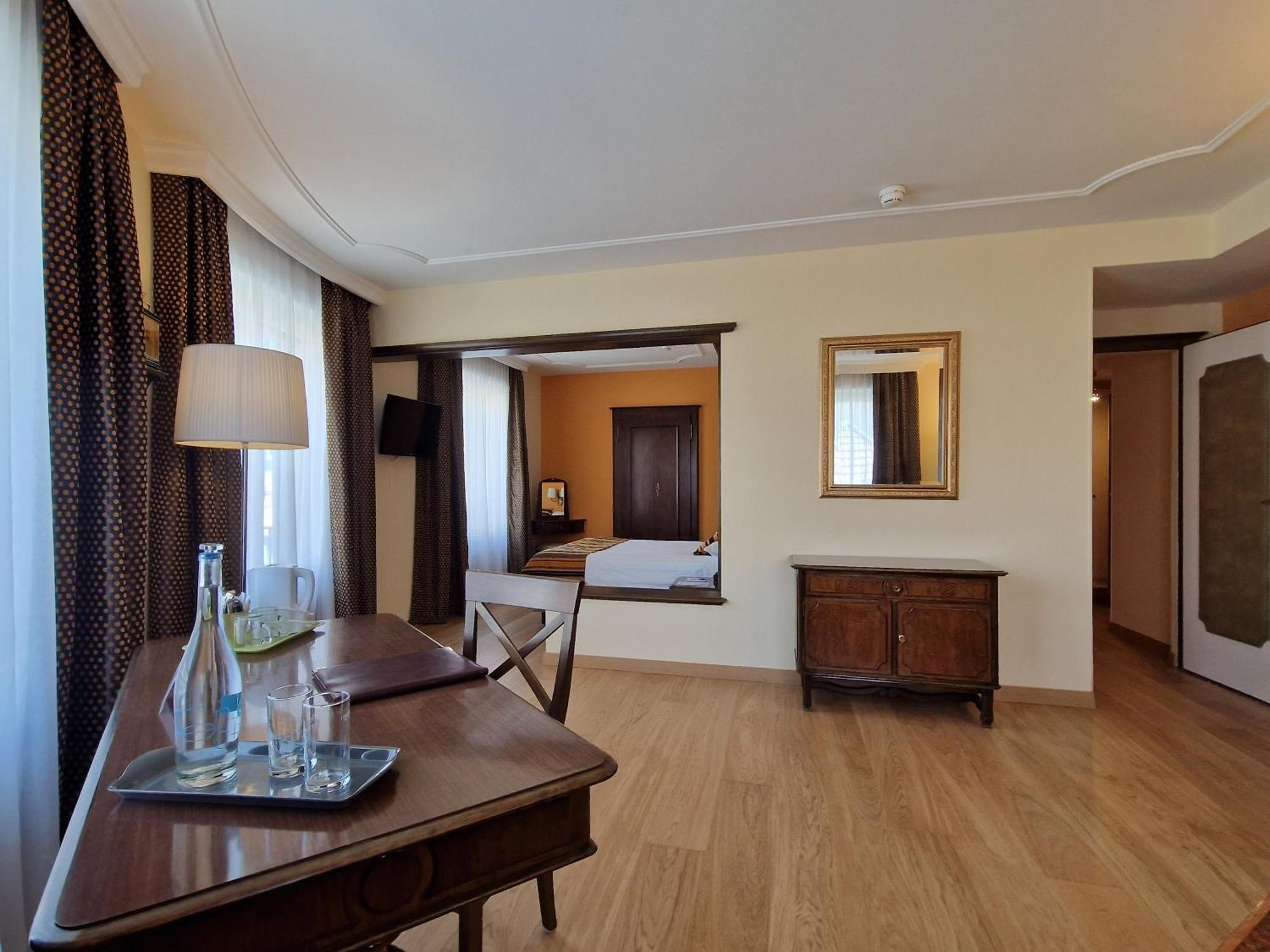 Hotel Athmos La Chaux De Fonds Rum bild