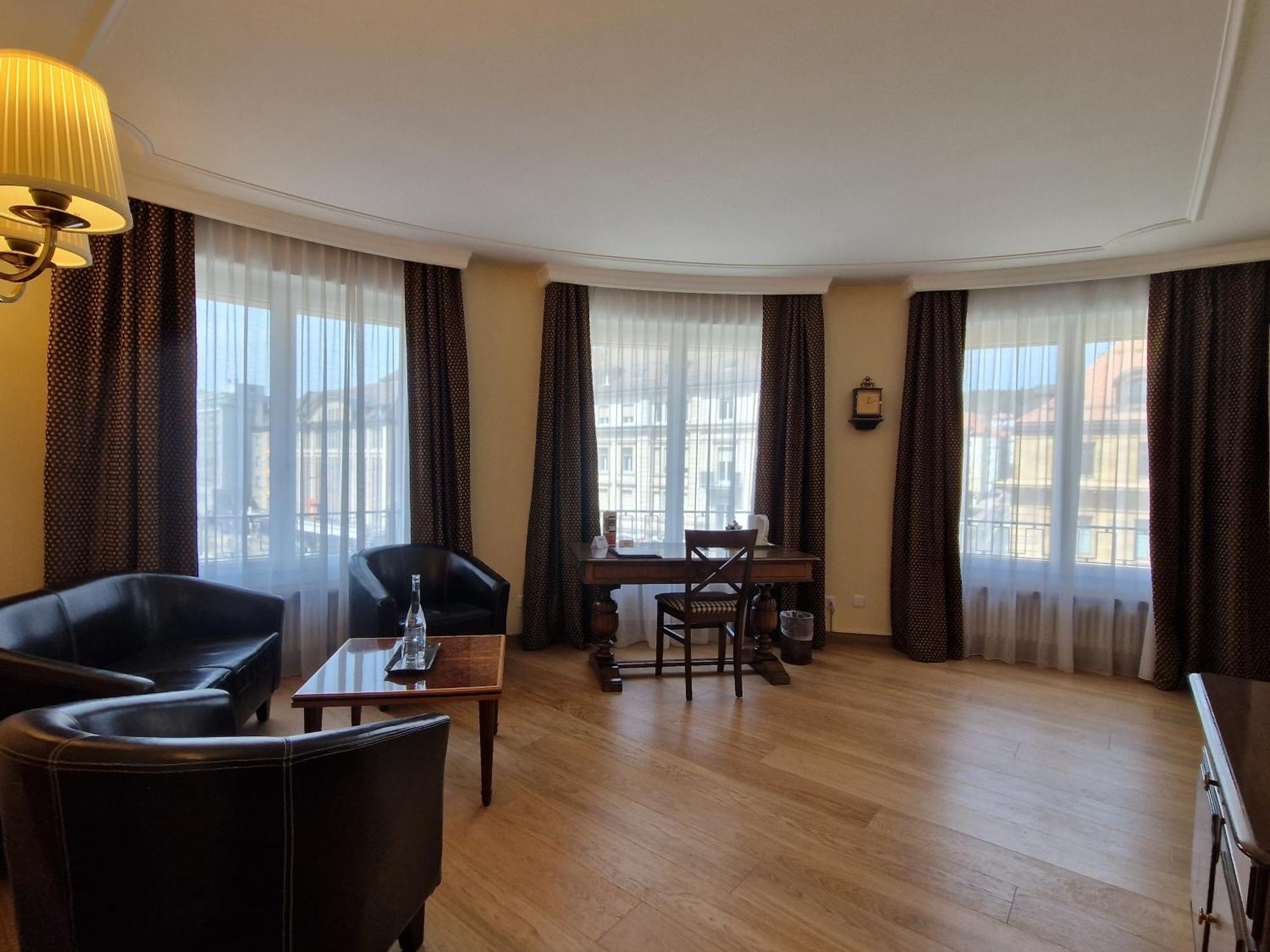 Hotel Athmos La Chaux De Fonds Rum bild